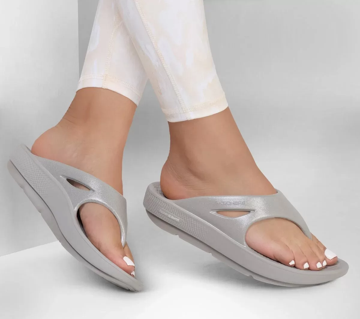 GO RECOVER Refresh – Glitzy