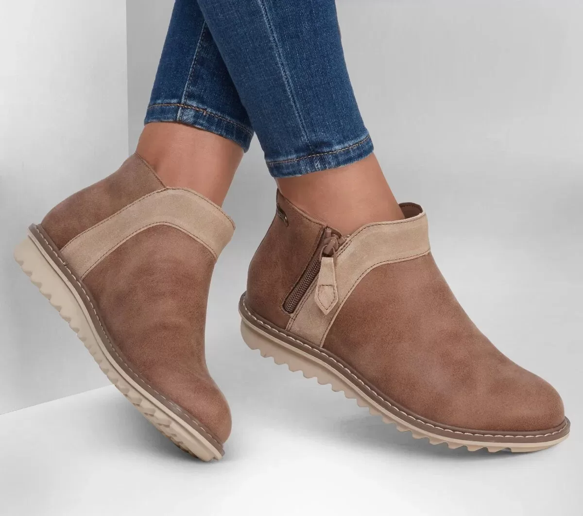 Skechers Arch Fit Mojave – Indefinite